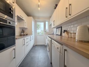 Kitchen- click for photo gallery